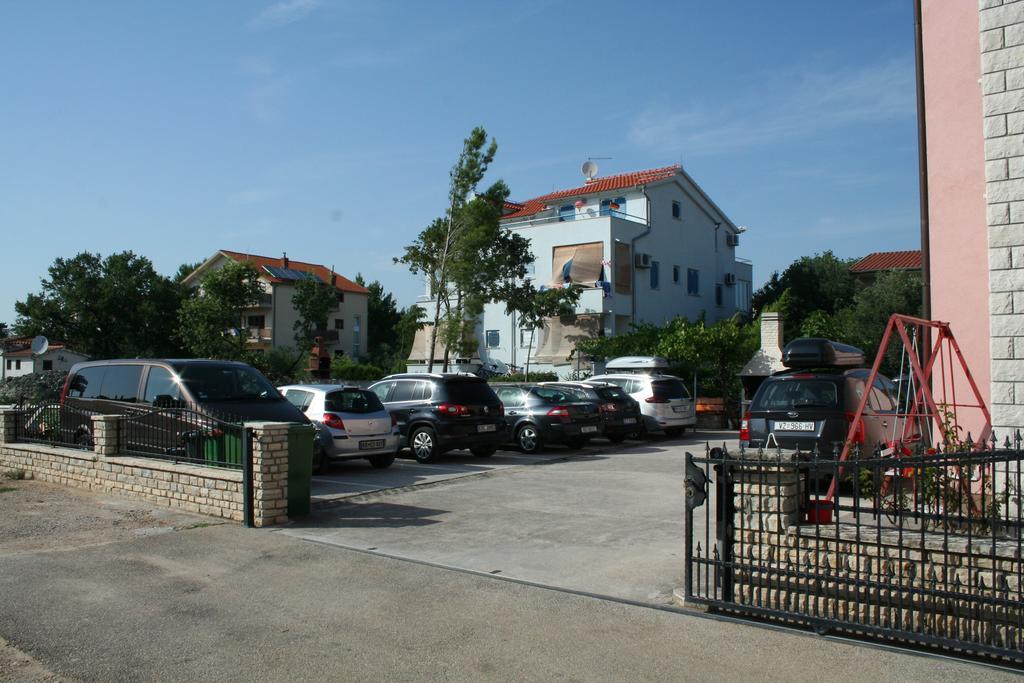 Apartments Tonimir Βόντιτσε Εξωτερικό φωτογραφία