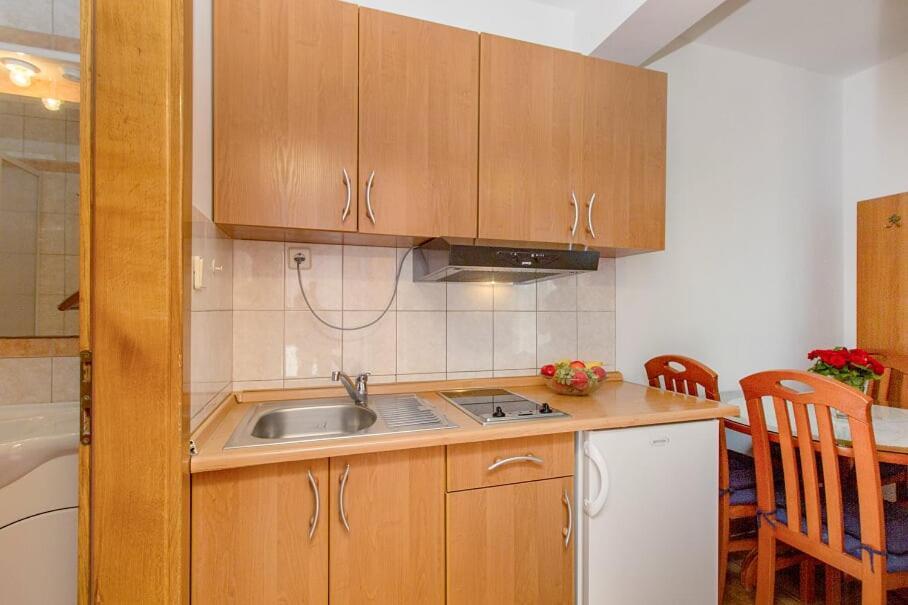 Apartments Tonimir Βόντιτσε Εξωτερικό φωτογραφία