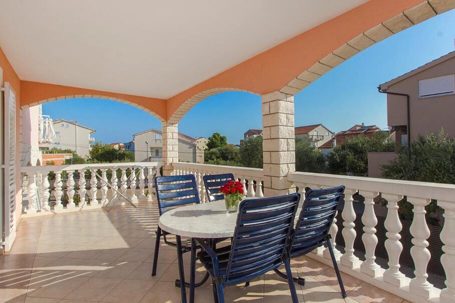 Apartments Tonimir Βόντιτσε Εξωτερικό φωτογραφία
